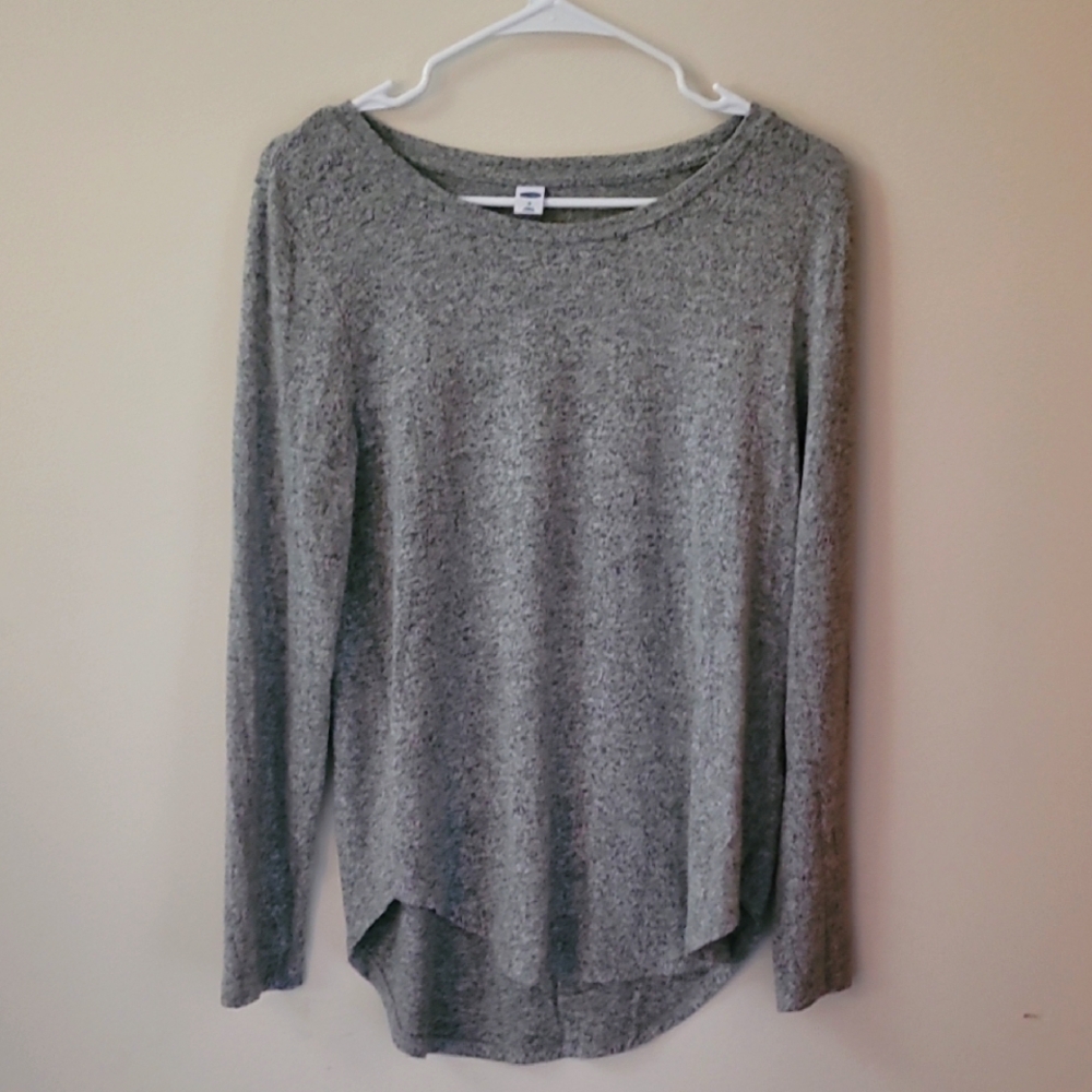 Old Navy Gray Long Sleeve Tee